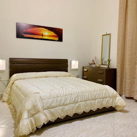Monfenera Apartment 3 ปาแลร์โม ภายนอก รูปภาพ